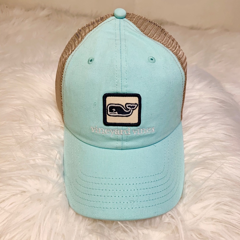 Blue vineyard vines Trucker hat